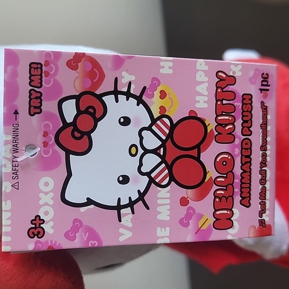 Hello Kitty Animated Plush - Picture 3 of 4